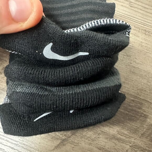 NWT Nike Unisex Spark Cushioned No Show Run Socks Black Size Large (CU7201-010) - Picture 9 of 12